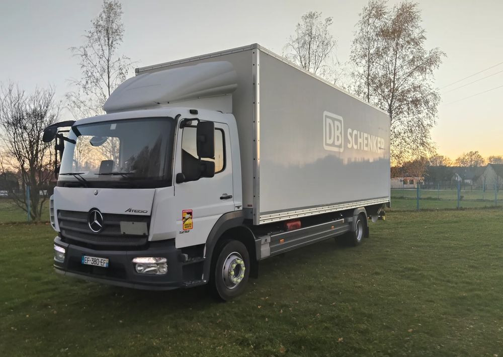 Mercedes-Benz Atego - Kravas automašīna ar slēgto virsbūvi: foto 2 Mercedes-Benz Atego - Kravas automašīna ar slēgto virsbūvi: foto 2