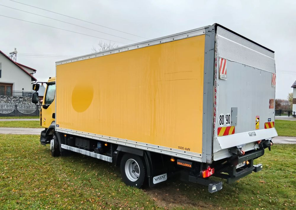 Renault D12 - Kravas automašīna ar slēgto virsbūvi: foto 5 Renault D12 - Kravas automašīna ar slēgto virsbūvi: foto 5