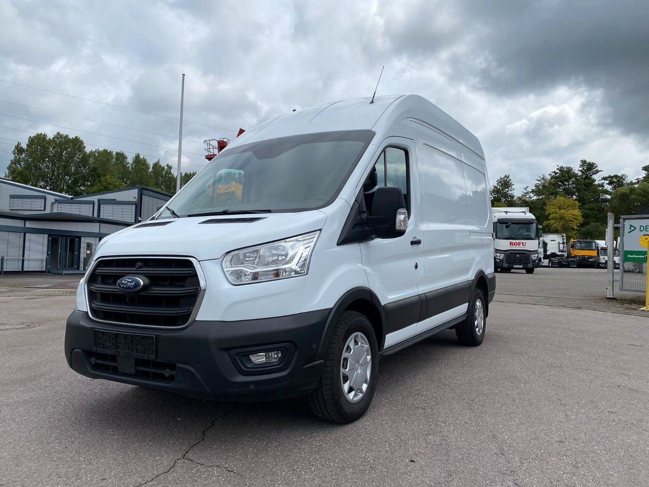 Ford Transit 350 L2 Trend Werkstattausbau - Kravas mikroautobuss: foto 1 Ford Transit 350 L2 Trend Werkstattausbau - Kravas mikroautobuss: foto 1