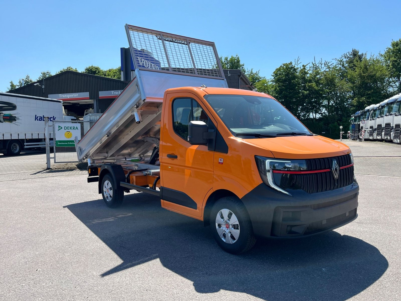 Renault Master mit JPM Dreiseitenkipper - Komercauto pašizgāzējs: foto 3 Renault Master mit JPM Dreiseitenkipper - Komercauto pašizgāzējs: foto 3