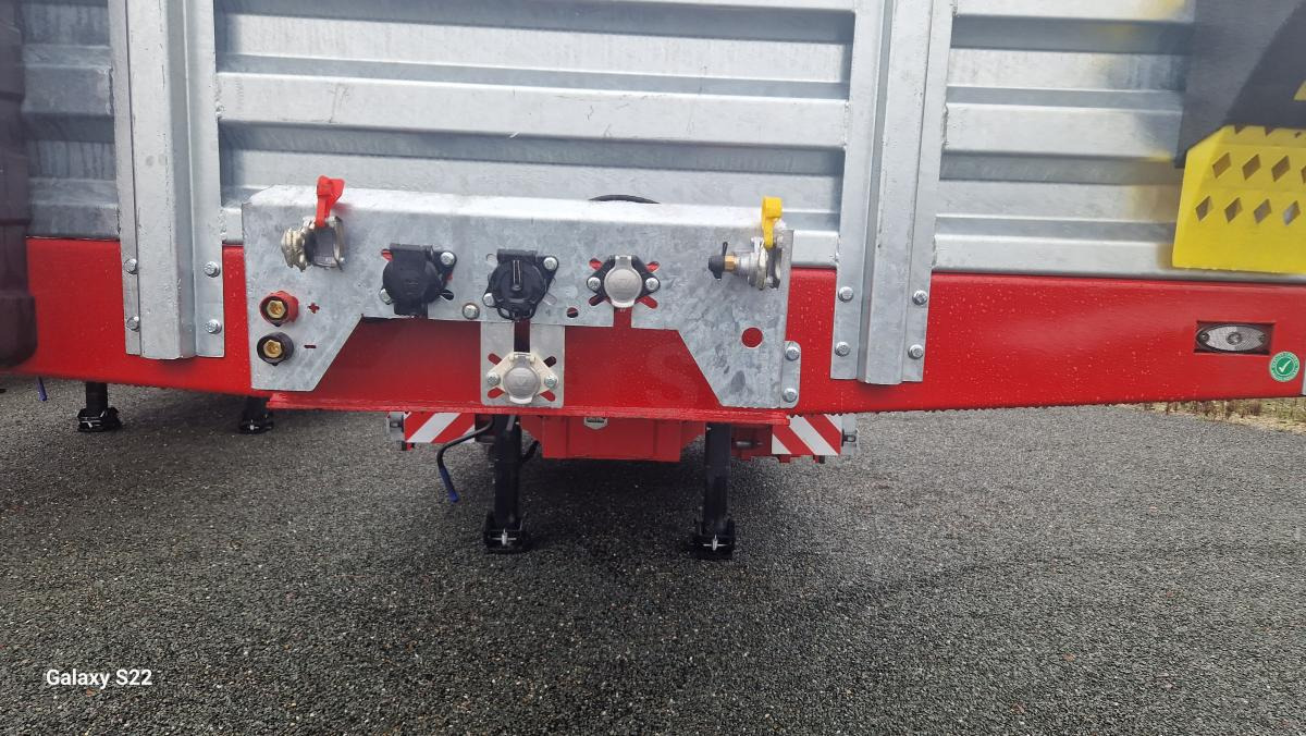 Alim trailer EXTENSIBLE ET TABLE ELEVATRICE 3 ESSIEUX - Puspiekabe zema profila platforma: foto 2 Alim trailer EXTENSIBLE ET TABLE ELEVATRICE 3 ESSIEUX - Puspiekabe zema profila platforma: foto 2