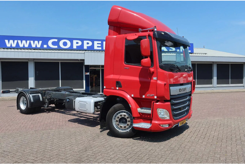 DAF CF 290 FA Chassis Euro 6 - Šasija kravas automašīna: foto 2 DAF CF 290 FA Chassis Euro 6 - Šasija kravas automašīna: foto 2