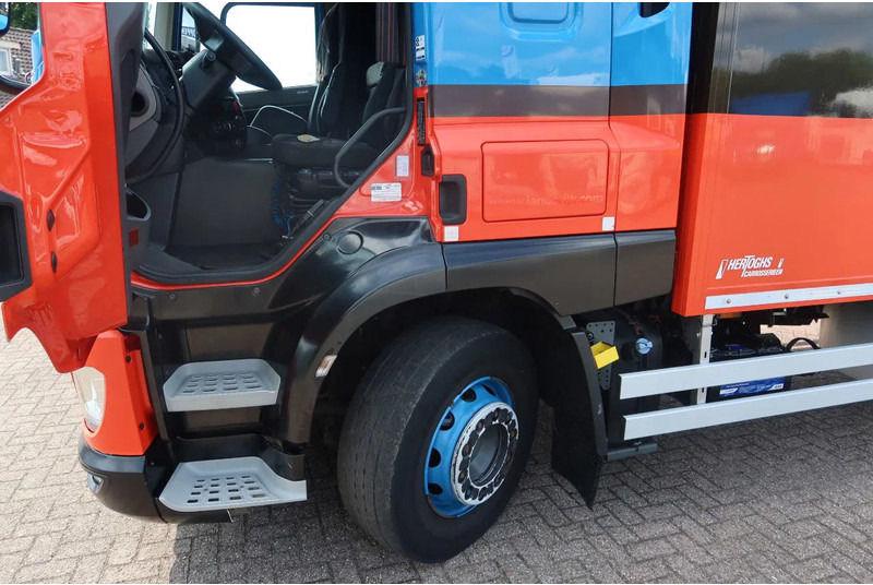 DAF CF 410 Bakwagen + DHollandia 2000kg Horsetruck Reacetruck Flowertruck - Kravas automašīna ar slēgto virsbūvi: foto 5 DAF CF 410 Bakwagen + DHollandia 2000kg Horsetruck Reacetruck Flowertruck - Kravas automašīna ar slēgto virsbūvi: foto 5