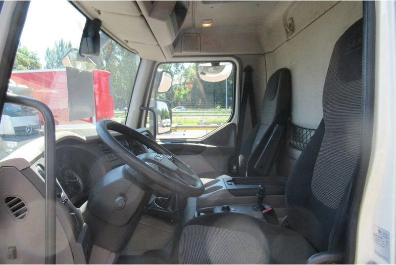 DAF LF 250 250 bak + klep + schuifzeil E6 - Kravas automašīna ar tentu: foto 4 DAF LF 250 250 bak + klep + schuifzeil E6 - Kravas automašīna ar tentu: foto 4