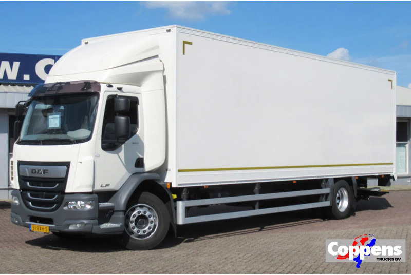 DAF LF 55 320 Euro 6 - Kravas automašīna ar slēgto virsbūvi: foto 1 DAF LF 55 320 Euro 6 - Kravas automašīna ar slēgto virsbūvi: foto 1