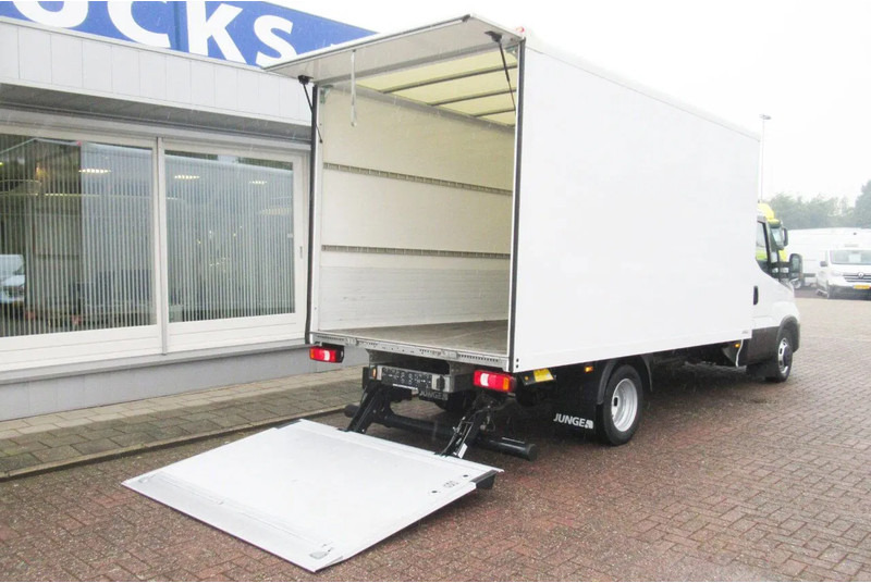 Iveco Daily 35C16 Bak+Klep Palfinger - Furgons ar slēgtā virsbūve: foto 3 Iveco Daily 35C16 Bak+Klep Palfinger - Furgons ar slēgtā virsbūve: foto 3