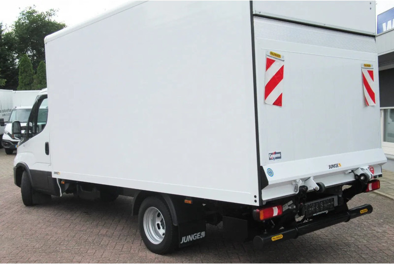 Furgons ar slēgtā virsbūve Iveco Daily 35C16 Bak + klep: foto 18