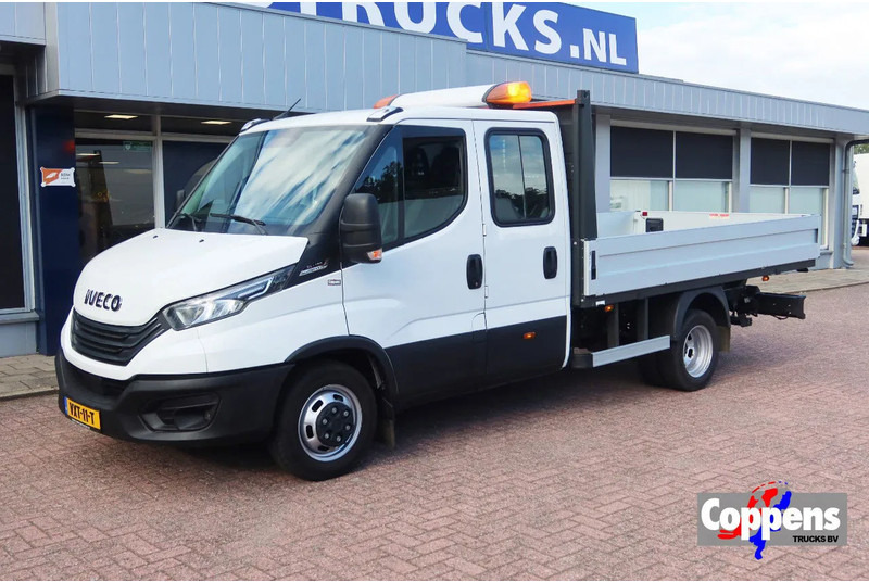 Iveco Daily 35C16 HI Matic Dubbele cabine open 7 persoons uitvoering. Dubbel lucht achter as. 3.0 L motor - Automašīna ar kravas platformu, Kravas-pasažieru furgons: foto 1 Iveco Daily 35C16 HI Matic Dubbele cabine open 7 persoons uitvoering. Dubbel lucht achter as. 3.0 L motor - Automašīna ar kravas platformu, Kravas-pasažieru furgons: foto 1