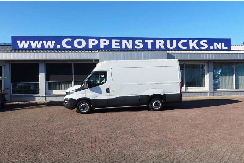 Iveco Daily 35S12 Koel/vries + Stekker 220 volt L2/h2 thermoking - Komercauto refrižerators: foto 4 Iveco Daily 35S12 Koel/vries + Stekker 220 volt L2/h2 thermoking - Komercauto refrižerators: foto 4
