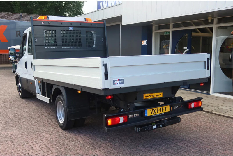 Iveco Daily 35C16 HI Matic Dubbele cabine open 7 persoons uitvoering. Dubbel lucht achter as. 3.0 L motor - Komercauto, Kravas-pasažieru furgons: foto 3 Iveco Daily 35C16 HI Matic Dubbele cabine open 7 persoons uitvoering. Dubbel lucht achter as. 3.0 L motor - Komercauto, Kravas-pasažieru furgons: foto 3