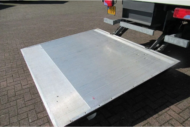 Kravas automašīna ar slēgto virsbūvi MAN TGM 15.250 Bak + klep E6: foto 11
