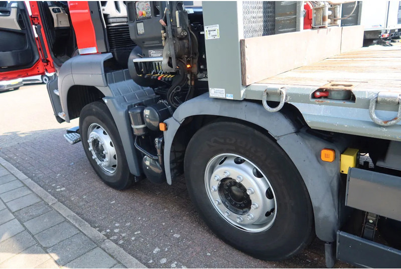 Bortu kravas automašīna/ Platforma, Kravas auto ar manipulatoru MAN TGS 35.360 8x2 Euro 6 Oprijwagen + Hiab 228 E 3 kraan.: foto 20