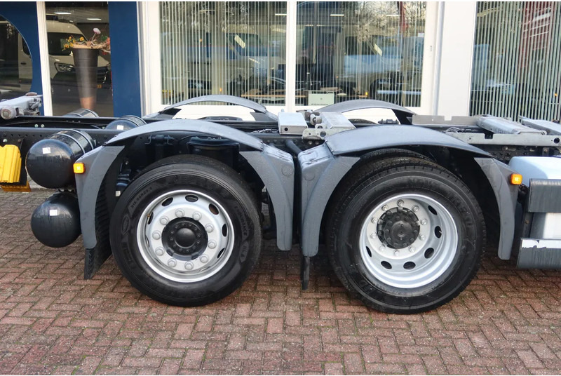 MAN TGX 26.510 6x2 Intarder. Volledige luchtvering - Konteineru vedējs/ Kravas automašīna ar noņemamā virsbūve: foto 4 MAN TGX 26.510 6x2 Intarder. Volledige luchtvering - Konteineru vedējs/ Kravas automašīna ar noņemamā virsbūve: foto 4