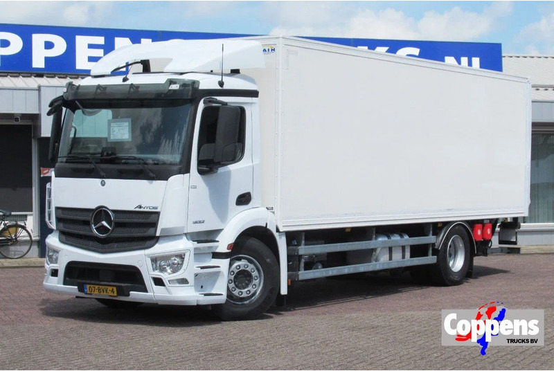 Mercedes-Benz Actros 1832 1832 LL 4x2 - Kravas automašīna ar slēgto virsbūvi: foto 1 Mercedes-Benz Actros 1832 1832 LL 4x2 - Kravas automašīna ar slēgto virsbūvi: foto 1