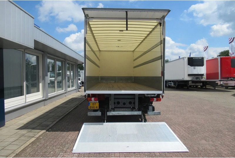 Mercedes-Benz Actros 1832 1832 LL 4x2 - Kravas automašīna ar slēgto virsbūvi: foto 3 Mercedes-Benz Actros 1832 1832 LL 4x2 - Kravas automašīna ar slēgto virsbūvi: foto 3