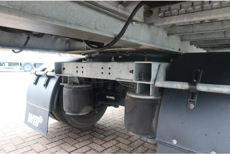 Kravas auto ar manipulatoru Mercedes-Benz Actros 2133 L Trekker + Hiab Kraan met City Trailer: OT-92-VD: foto 16 Kravas auto ar manipulatoru Mercedes-Benz Actros 2133 L Trekker + Hiab Kraan met City Trailer: OT-92-VD: foto 16