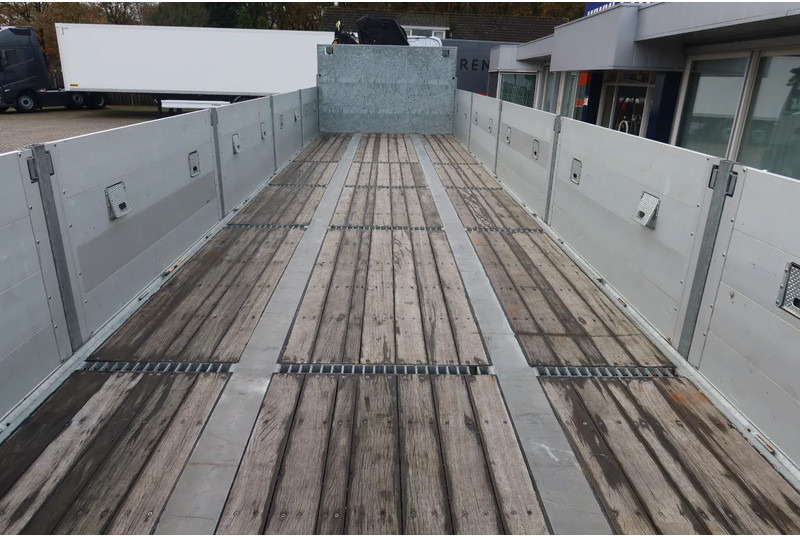 Kravas auto ar manipulatoru Mercedes-Benz Actros 2133 L Trekker + Hiab Kraan met City Trailer: OT-92-VD: foto 17 Kravas auto ar manipulatoru Mercedes-Benz Actros 2133 L Trekker + Hiab Kraan met City Trailer: OT-92-VD: foto 17