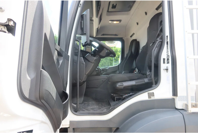 Mercedes-Benz Actros 2530 L Koel/Vries + Laadklep DHollandia 2500kg - Kravas automašīna refrižerators: foto 5 Mercedes-Benz Actros 2530 L Koel/Vries + Laadklep DHollandia 2500kg - Kravas automašīna refrižerators: foto 5