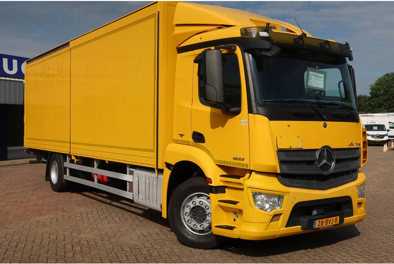 Mercedes-Benz Antos Bak + klep+ schuifwand + Ringfeder - Kravas automašīna ar slēgto virsbūvi: foto 3 Mercedes-Benz Antos Bak + klep+ schuifwand + Ringfeder - Kravas automašīna ar slēgto virsbūvi: foto 3