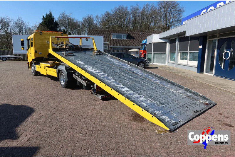 Mercedes-Benz Atego 1221 1221 L Takel wagen 6 Persoons - Autovedējs: foto 1 Mercedes-Benz Atego 1221 1221 L Takel wagen 6 Persoons - Autovedējs: foto 1