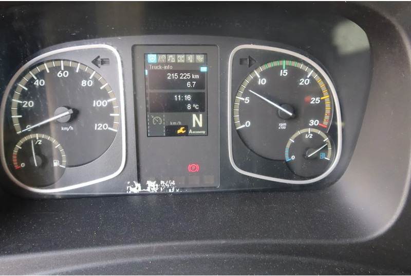 Mercedes-Benz Atego 1221 L Takel wagen 6 Persoons - Autovedējs: foto 5 Mercedes-Benz Atego 1221 L Takel wagen 6 Persoons - Autovedējs: foto 5
