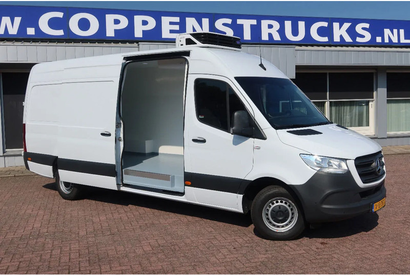 Mercedes-Benz Sprinter 317 Koel/Vries/Verwarmen met nachtaansluiting 220 volt. AUTOMAAT! - Komercauto refrižerators: foto 2 Mercedes-Benz Sprinter 317 Koel/Vries/Verwarmen met nachtaansluiting 220 volt. AUTOMAAT! - Komercauto refrižerators: foto 2