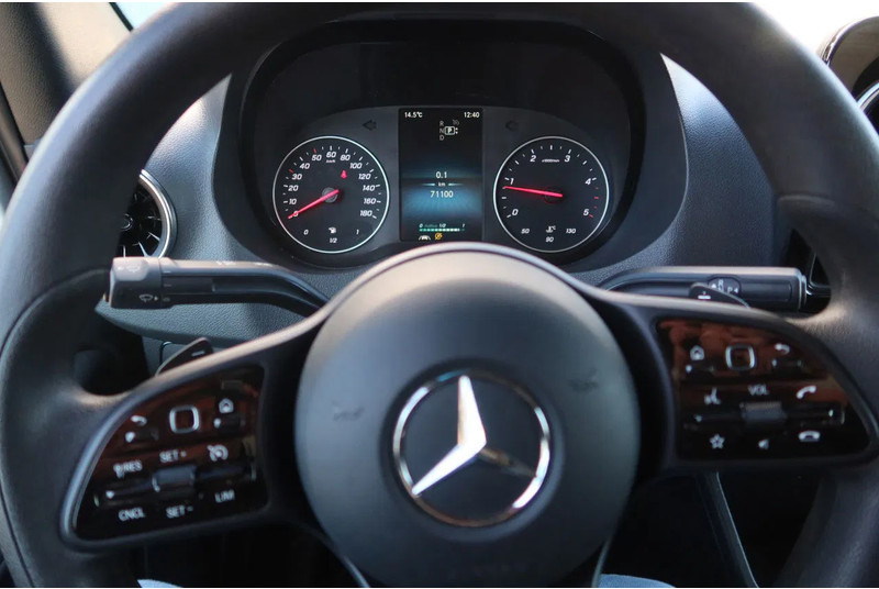 Furgons ar slēgtā virsbūve Mercedes-Benz Sprinter 515 CDI: foto 6