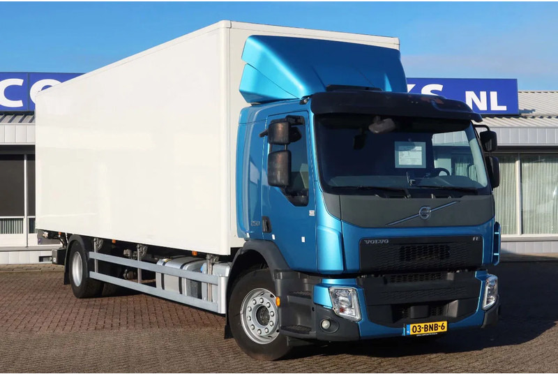 Volvo FE 250 Bakwagen + Dhollandia klep 2500 KG. 49.000 KM!! - Kravas automašīna ar slēgto virsbūvi: foto 2 Volvo FE 250 Bakwagen + Dhollandia klep 2500 KG. 49.000 KM!! - Kravas automašīna ar slēgto virsbūvi: foto 2