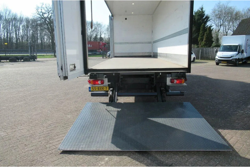 Volvo FL 250 Bakwagen + 6 deuren + Laadklep 2000 kg - Kravas automašīna ar slēgto virsbūvi: foto 4 Volvo FL 250 Bakwagen + 6 deuren + Laadklep 2000 kg - Kravas automašīna ar slēgto virsbūvi: foto 4