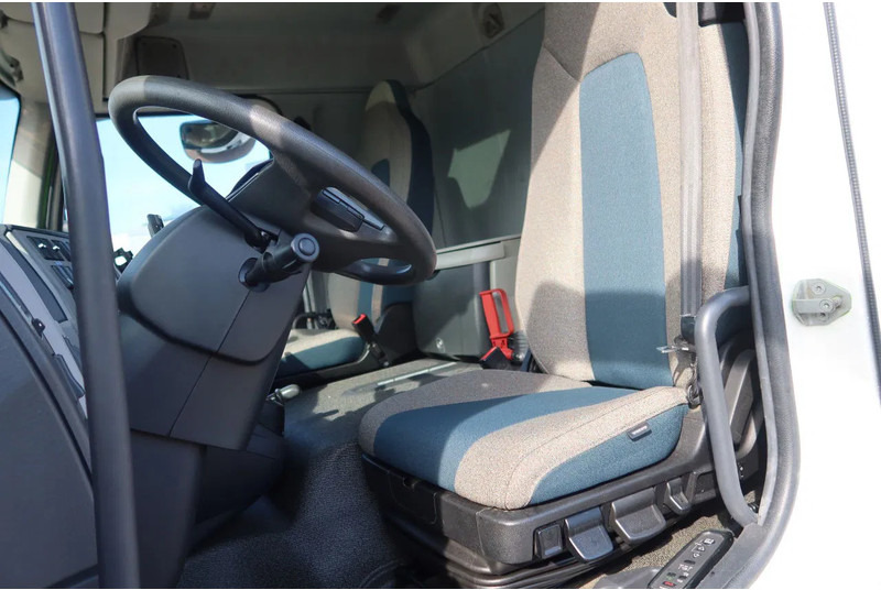 Volvo FL 250 FL 250 Bakwagen + Klep 2.000 kg Euro 6 - Kravas automašīna ar slēgto virsbūvi: foto 5 Volvo FL 250 FL 250 Bakwagen + Klep 2.000 kg Euro 6 - Kravas automašīna ar slēgto virsbūvi: foto 5