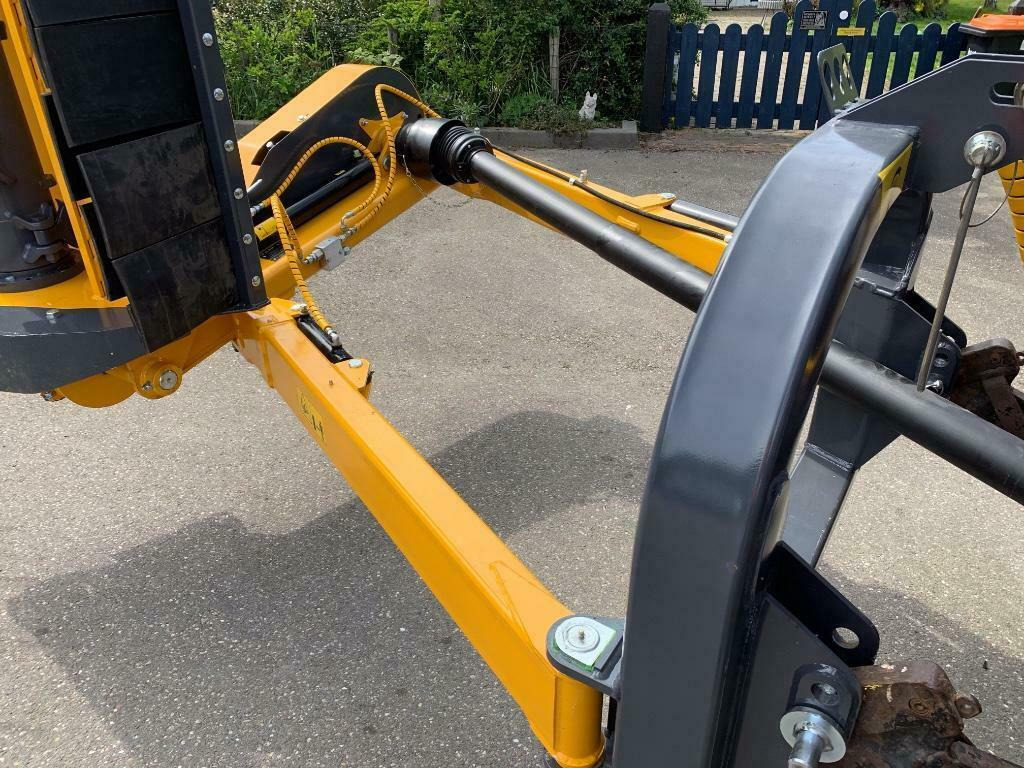 ELHO Side Chopper 420 Pro klepelmaaier, hamerklepelmaaier - Smalcinātājs ar sānu nobīdi: foto 3 ELHO Side Chopper 420 Pro klepelmaaier, hamerklepelmaaier - Smalcinātājs ar sānu nobīdi: foto 3