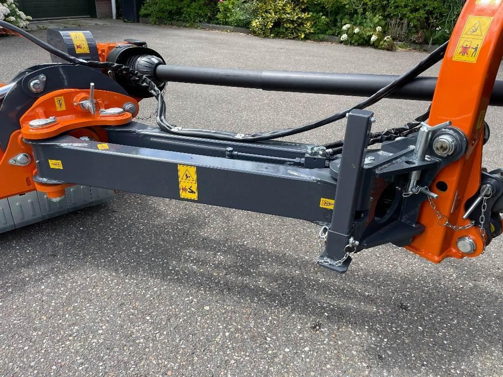 Ferri ZLE 1800 PRO (bj 2022) - Smalcinātājs ar sānu nobīdi: foto 5 Ferri ZLE 1800 PRO (bj 2022) - Smalcinātājs ar sānu nobīdi: foto 5