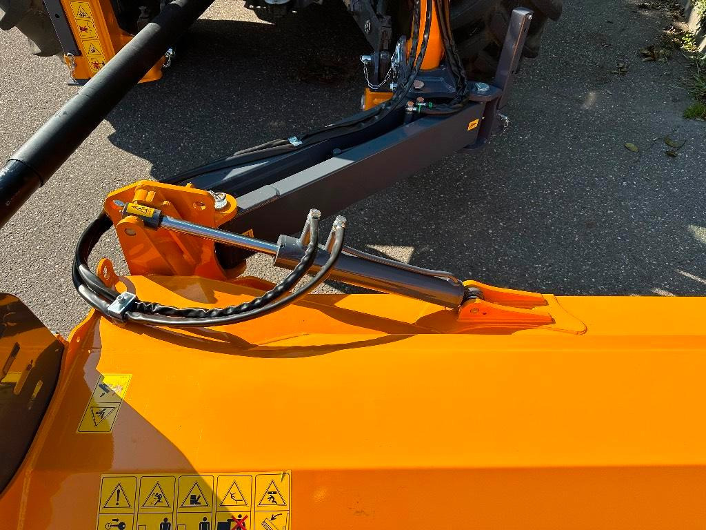 Ferri ZMTE 2000 PRO (bj 2023) - Smalcinātājs ar sānu nobīdi: foto 5 Ferri ZMTE 2000 PRO (bj 2023) - Smalcinātājs ar sānu nobīdi: foto 5