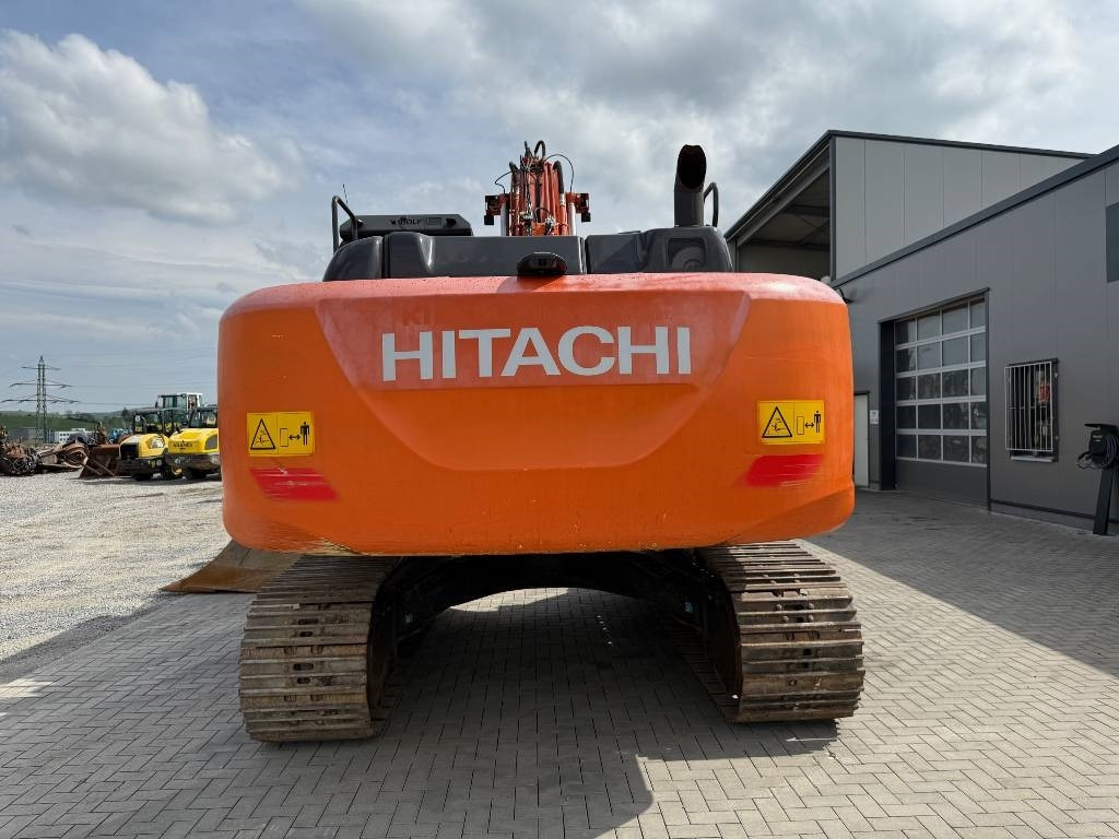 Hitachi ZX 250 LC N-6 - Kāpurķēžu ekskavators: foto 4 Hitachi ZX 250 LC N-6 - Kāpurķēžu ekskavators: foto 4