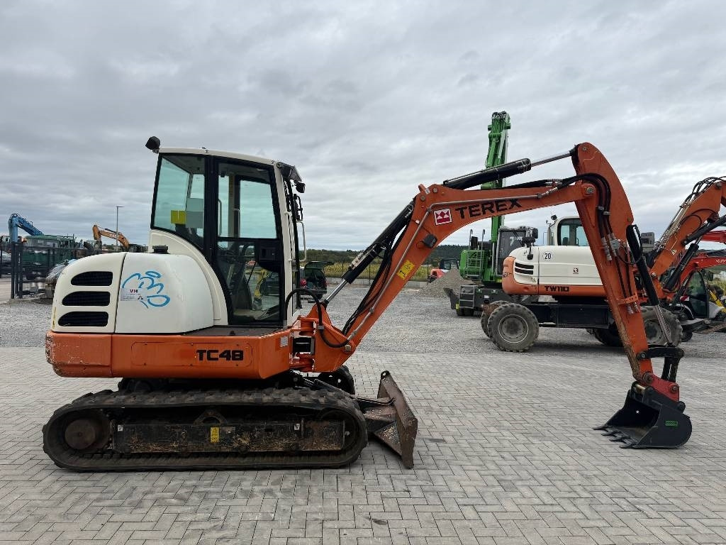 Mini-ekskavators Terex TC 48: foto 6