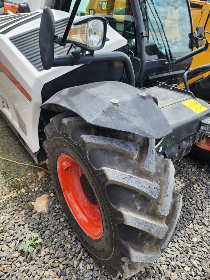 BOBCAT TL30.60DA - Teleskopiskais iekrāvējs: foto 5 BOBCAT TL30.60DA - Teleskopiskais iekrāvējs: foto 5