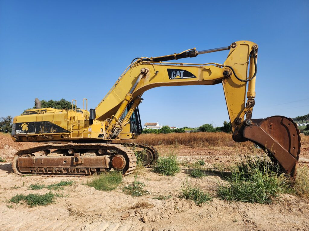 CAT 365BII - Kāpurķēžu ekskavators: foto 2 CAT 365BII - Kāpurķēžu ekskavators: foto 2