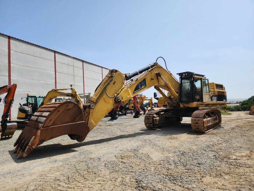CAT 365BII - Kāpurķēžu ekskavators: foto 4 CAT 365BII - Kāpurķēžu ekskavators: foto 4