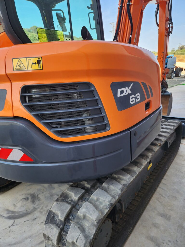 DOOSAN DX63R-3 - Mini-ekskavators: foto 4 DOOSAN DX63R-3 - Mini-ekskavators: foto 4