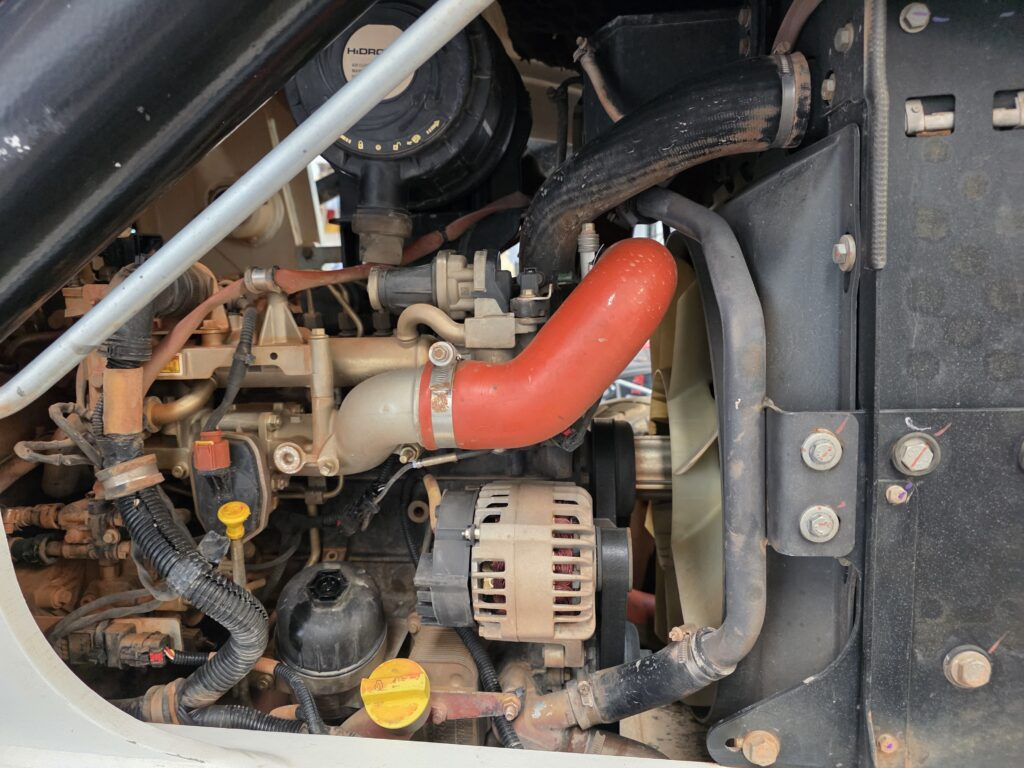 HIDROMEK HMK 102 B - Ekskavators-iekrāvējs: foto 3 HIDROMEK HMK 102 B - Ekskavators-iekrāvējs: foto 3