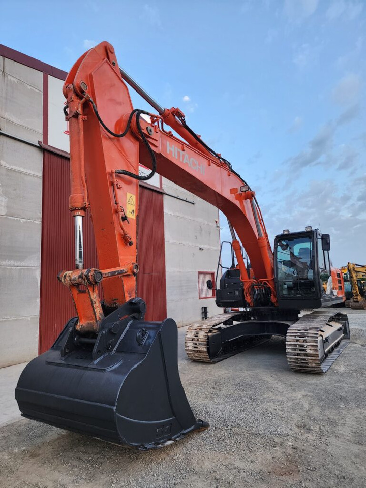 HITACHI ZX300LCN-6 - Kāpurķēžu ekskavators: foto 3 HITACHI ZX300LCN-6 - Kāpurķēžu ekskavators: foto 3