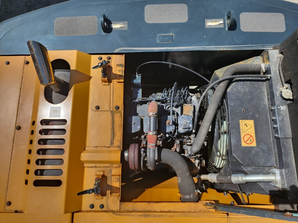 HYUNDAI R210 NUEVA - Kāpurķēžu ekskavators: foto 5 HYUNDAI R210 NUEVA - Kāpurķēžu ekskavators: foto 5