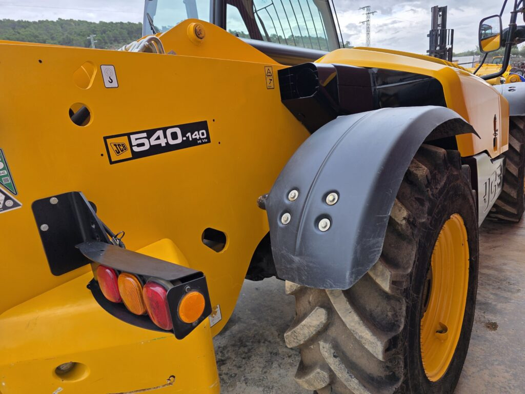 JCB 540-140 HI VIZ - Teleskopiskais iekrāvējs: foto 5 JCB 540-140 HI VIZ - Teleskopiskais iekrāvējs: foto 5
