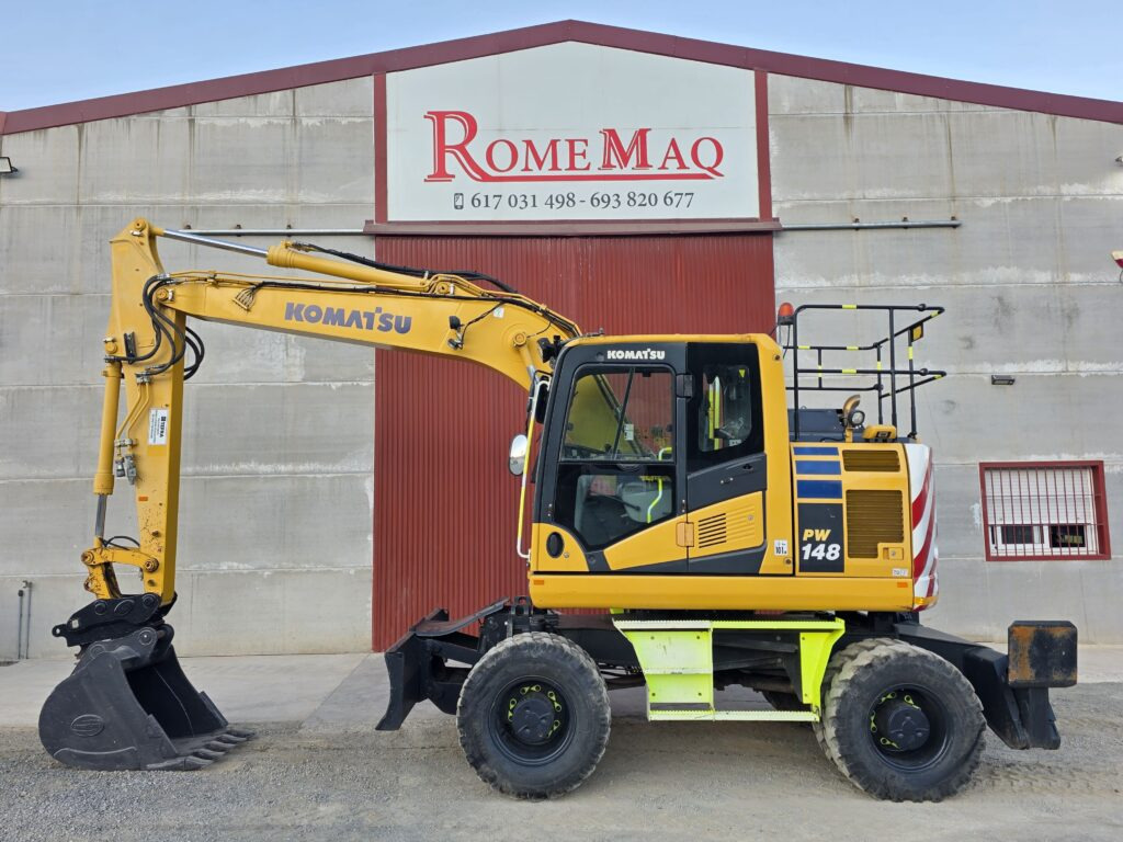 KOMATSU PW148-11 - Riteņu ekskavators: foto 1 KOMATSU PW148-11 - Riteņu ekskavators: foto 1