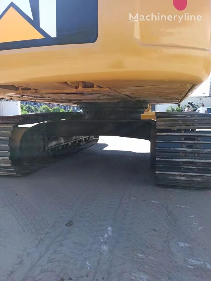 Caterpillar 320D - Kāpurķēžu ekskavators: foto 3 Caterpillar 320D - Kāpurķēžu ekskavators: foto 3