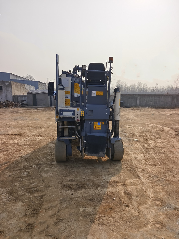 WIRTGEN W50HR miling machine - Asfalta frēze: foto 4 WIRTGEN W50HR miling machine - Asfalta frēze: foto 4