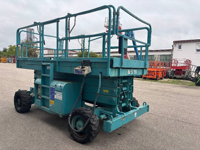 Haulotte H 12 SDX 12m Diesel Scherenarbeitsbühne - Šķērveida pacēlājs: foto 4 Haulotte H 12 SDX 12m Diesel Scherenarbeitsbühne - Šķērveida pacēlājs: foto 4