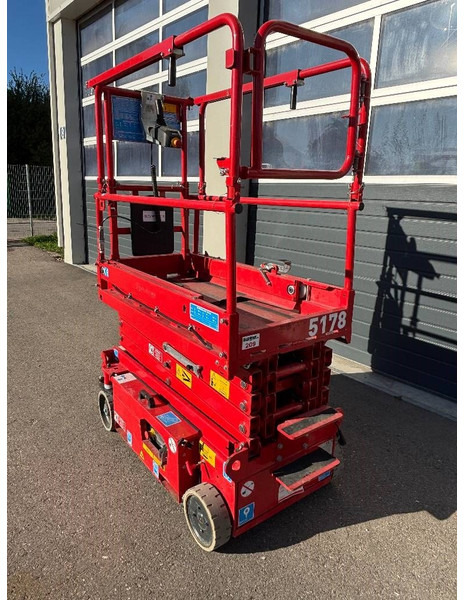 Iteco IM5080 6,90m Scherenarbeitsbühne - Šķērveida pacēlājs: foto 2 Iteco IM5080 6,90m Scherenarbeitsbühne - Šķērveida pacēlājs: foto 2