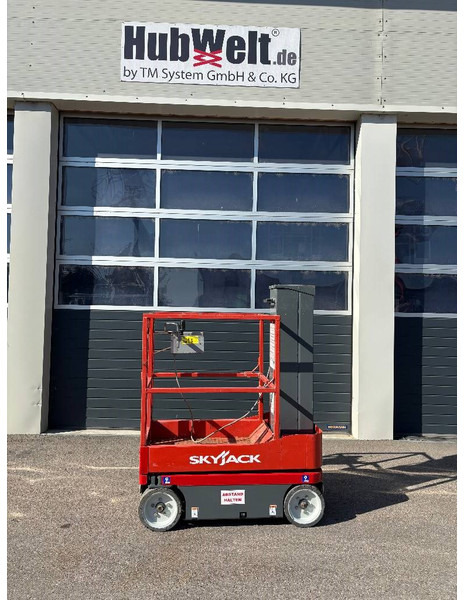 Skyjack SJ 16 6,75m Elektro Mastarbeitsbühne - Pacēlājs: foto 1 Skyjack SJ 16 6,75m Elektro Mastarbeitsbühne - Pacēlājs: foto 1