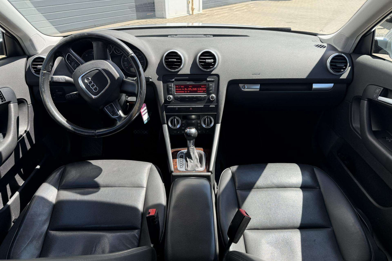 Hečbeks Audi A3: foto 13